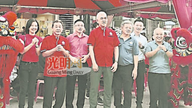 Photo of 威省锺灵校友会新春团拜 萧俊德吁续发扬新春文化
