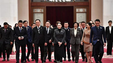 Photo of 穿名贵鞋子晤习近平遭举报 佩通坦或很“麻烦”