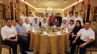 Photo of 场面温馨热闹 祝友成宴请各界友好