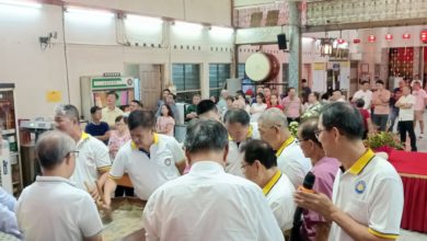 Photo of 明修善社职董 年初四祈福