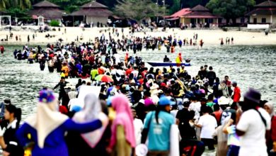 Photo of 邦咯岛海上陆地奇观 吸引2000人体验海上步行