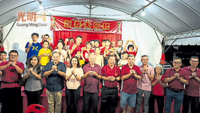 Photo of 【甘榜峇鲁港门大伯公新春团拜】 陈惜海:加强联系 庆传统节日弘扬文化