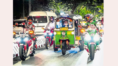 Photo of 【MotoGP】本田LCR发布新车 扎克搭档索姆杰