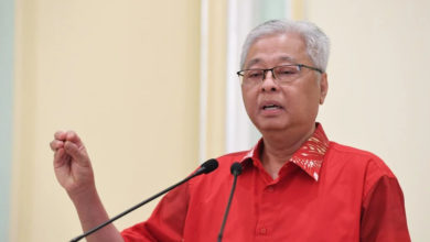 Photo of 前首相依斯迈涉贪|依斯迈再呈病假单 反贪会传召延至下周
