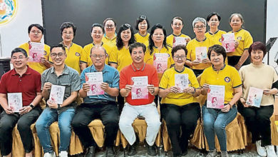 Photo of 客家公会联合会主催 5月10母亲节颂文赛