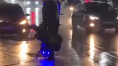 Photo of 致命路洞！骑士遭360度抛飞 重摔落地伤势不明
