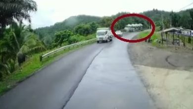 Photo of 载7新车途中失控 拖格罗里坠50尺山谷