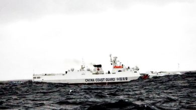 Photo of 责侵犯主权 菲巡逻船阻截中海警船　