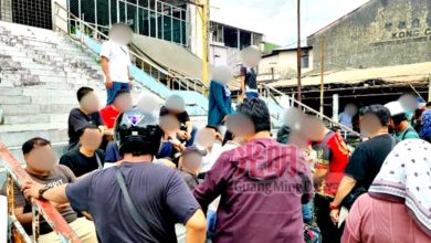 Photo of 槟移民厅突击巴刹广场 逮捕42非法入境者