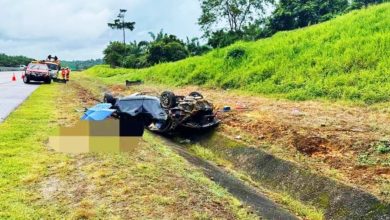 Photo of 轿车失控翻复 女司机被抛出车外当场死亡