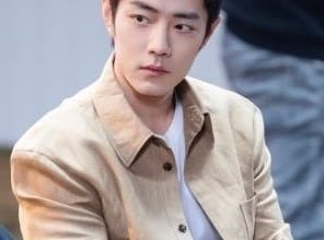 Photo of 狗仔曝男顶流恋情 肖战被影射秘恋经纪人