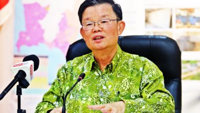 Photo of MBI资金流向受查 曹观友不愿置评