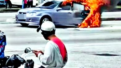 Photo of 载鞭炮车起火爆炸 消拯员及时救援
