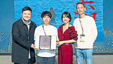 Photo of 王礼霖李心洁 《黑潮》香港获奖