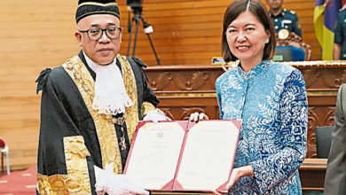 Photo of 宣誓第13任怡保市长 查末克沙里矢为民服务