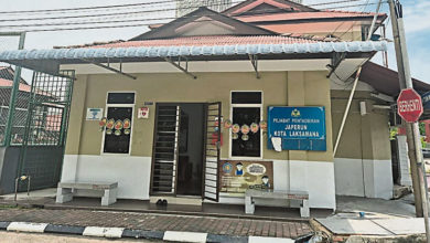 Photo of 州选区办公室柱裂漏水 刘志俍在等鉴定报告