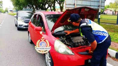 Photo of 新车竟是“复制车” 单亲妈返乡过节被截查