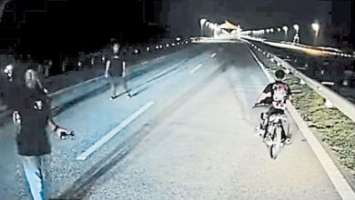 Photo of 东海岸大道封路开飙 警开档查飙车族