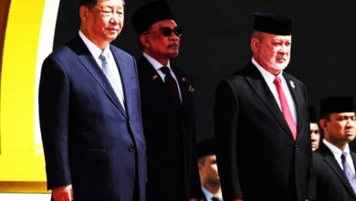Photo of 习近平访马〡习近平抵国家王宫 元首亲自迎接