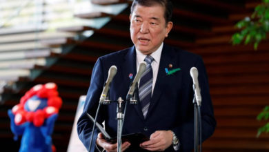 Photo of 日相支持率新低 不参拜靖国神社