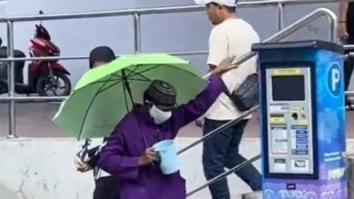 Photo of 乞丐也有轮班制 网民: 讨钱分秒必争!