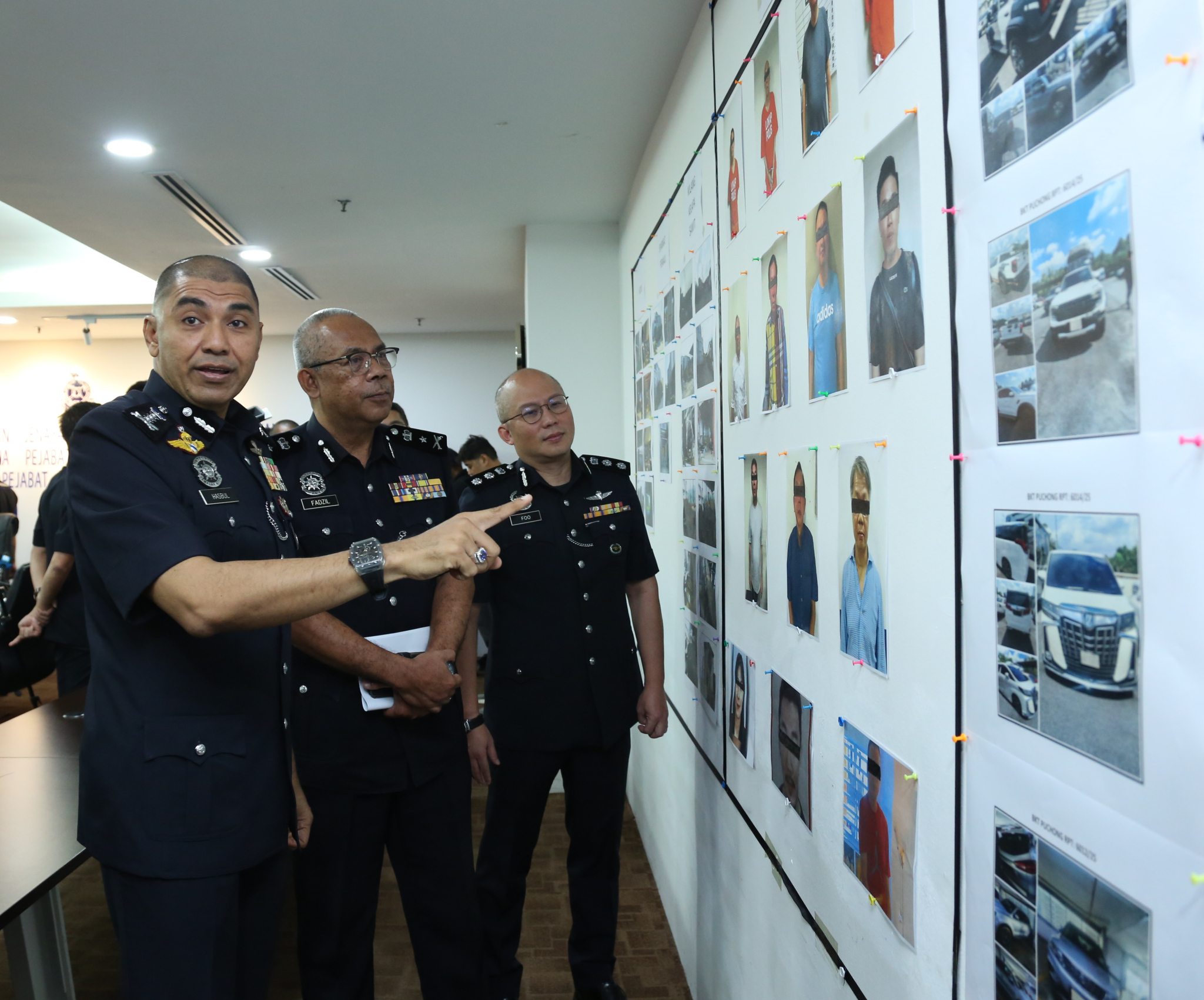 MBI诈骗案再逮5人丹斯里与拿督斯里落网扣35亿资产| 即时| 国内| 2025-04-22 – 光明日报