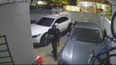 Photo of 持巴冷刀闯民宅 警追缉2劫匪