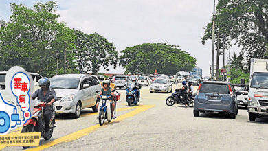 Photo of 【塞车痾一痾】居林路大塞车 家长受不了