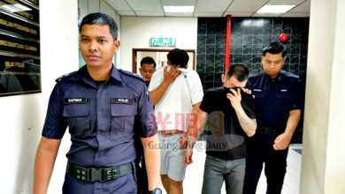 Photo of 以球棒殴伤税官 2男不认罪 万元保外