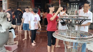 Photo of 天赦日迎人潮 信众涌天公坛祈转运