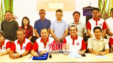Photo of 玻华堂大会暨改选 陈伟聪卸下会长职