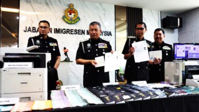 Photo of RM50卖假外劳准证 破非法团伙捕4人