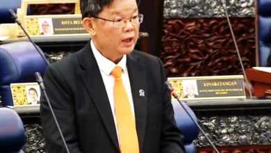 Photo of 委关税谈判代表仅短期措施 曹观友：应设专职对美大使