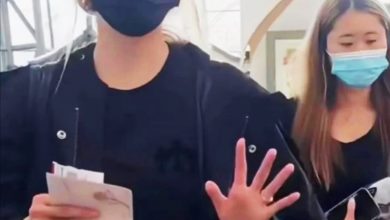Photo of 关晓彤鹿晗悄悄结婚? 她无名指戴戒指惹揣测