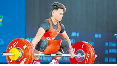Photo of 无缘亚锦赛夺牌 阿尼克抓举写全国纪录