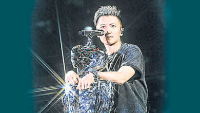 Photo of 霆锋启动中国巡唱 舞台机关复杂卡住