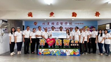 Photo of 沈志强拨5万助校 启智小学铜乐队添新乐器