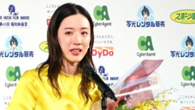 Photo of 深陷不伦恋丑闻 永野芽郁露面泪崩道歉