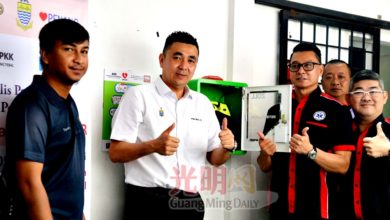 Photo of 方美铼移交选区第6台 高渊巴刹装AED