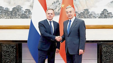Photo of 王毅晤荷外长达六点共识