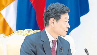 Photo of 日前经济部长西村康稔访台