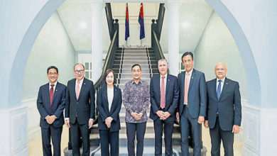 Photo of 柔大臣：毕业生起薪3200元 OCBC拟增聘本地员工