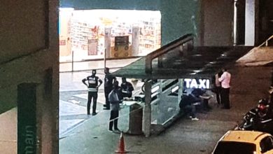 Photo of 2男商场外遭枪杀 家属低调领尸