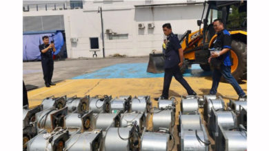 Photo of 沙登警销毁569万结案证物  含挖矿机大量走私品