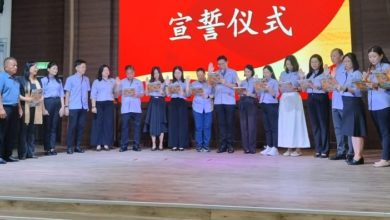 Photo of 林冠英拨12万 改善麦曼珍华小设备