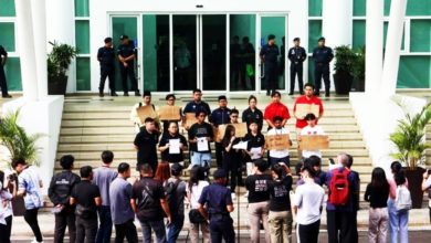 Photo of 反对校方干预社团活动 马大学生组织集会抗议