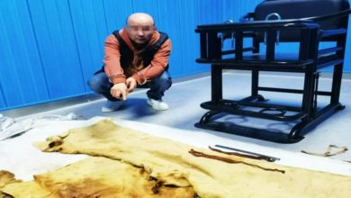 Photo of “裹尸布”竟是千年文物！滥赌男盗卖套现落网