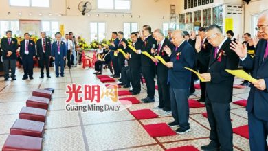 Photo of 世界德教联谊总会理事就职 李斯仁蝉联总会长