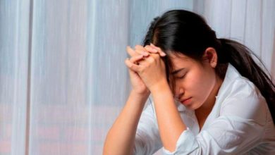 Photo of 哭诉被父母逼贷款 女子: 还刷爆信用卡