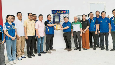 Photo of 国际狮子会308 B2区 筹获15台AED安装各地